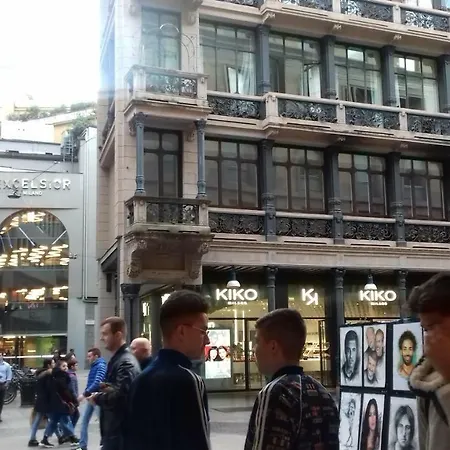 10 Via Giuseppe Sirtori * Milaan